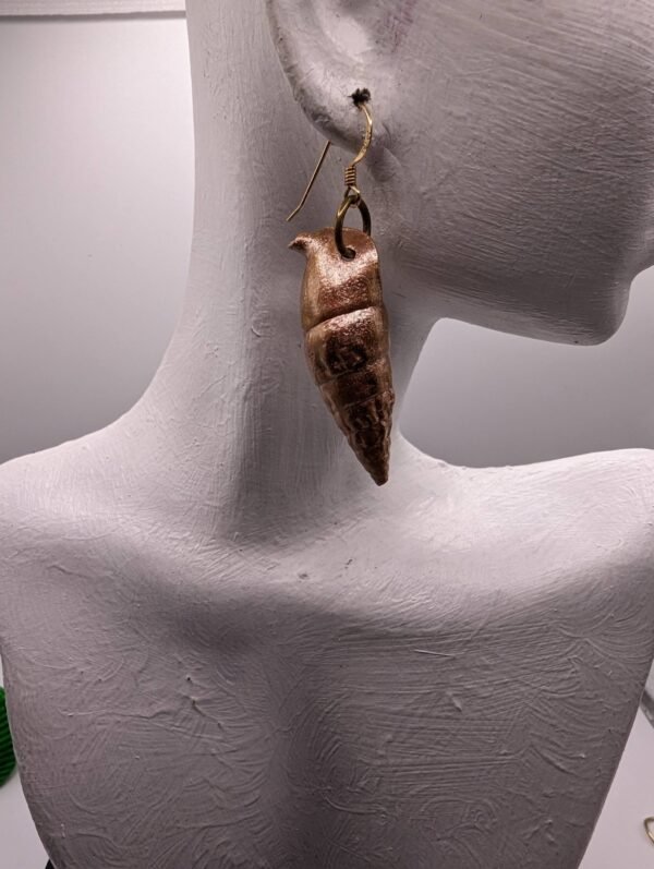 Dangle earrings